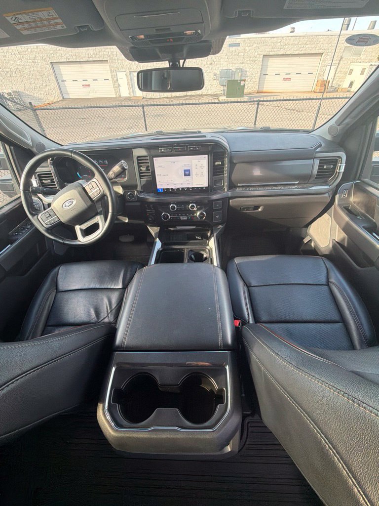 Used 2024 Ford F450 Lariat w/ FX4 Off-Road Package AWD/4WD image 9