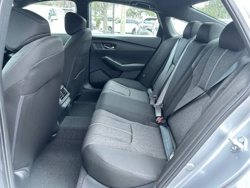 Used 2025 Honda Accord Sport image 15