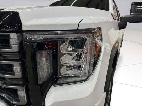 Used 2022 GMC Sierra 2500 AT4 AWD/4WD image 10