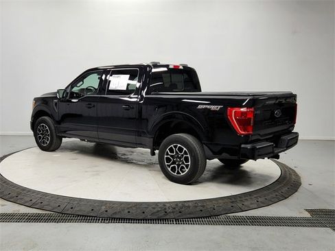 Used 2022 Ford F150 XLT w/ Equipment Group 302A High image 5