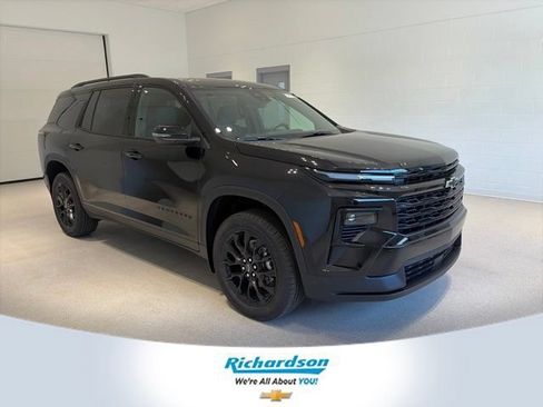 New 2026 Chevrolet Traverse LT w/ Midnight/Sport Edition AWD/4WD image 1