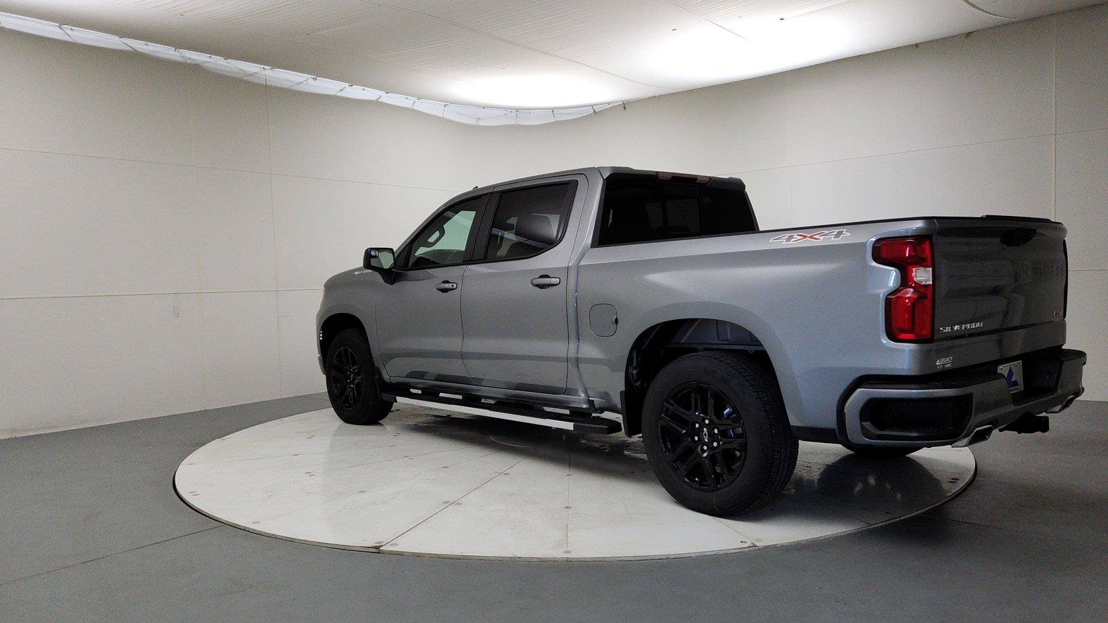 Used 2026 Chevrolet Silverado 1500 RST w/ Convenience Package II AWD/4WD image 5