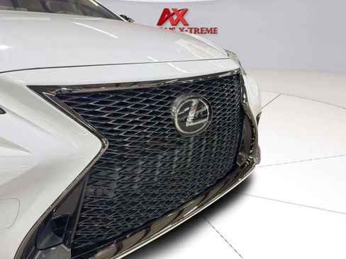 Used 2018 Lexus LS 500 F Sport w/ Accessory Package (Z2) RWD image 13