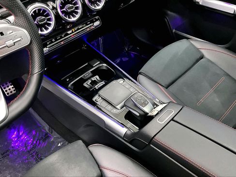 Certified 2023 Mercedes-Benz GLB 250 image 17
