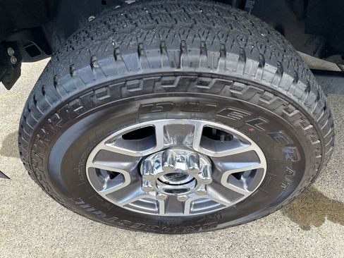 Used 2025 Ford F350 Lariat w/ Camper Package image 25