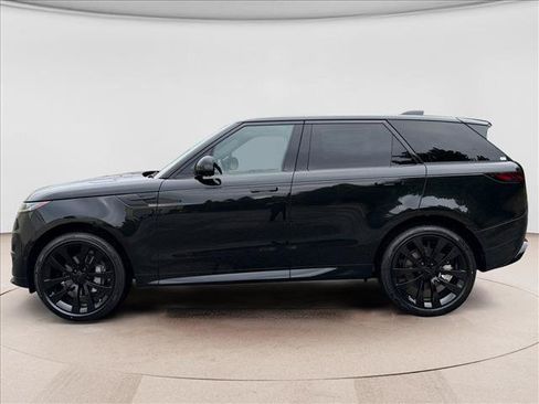 New 2026 Land Rover Range Rover Sport Dynamic SE AWD/4WD image 2