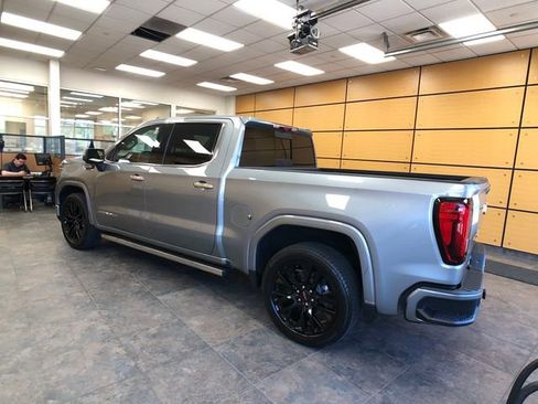 Used 2024 GMC Sierra 1500 Denali w/ Denali Reserve Package AWD/4WD image 5