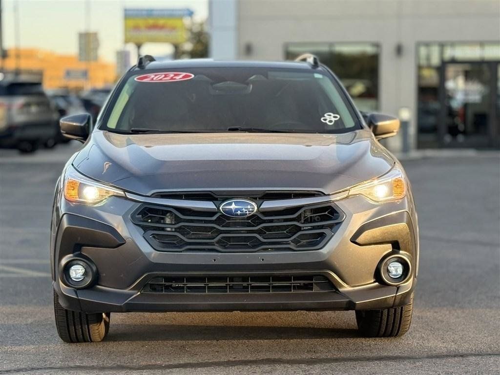 Used 2024 Subaru Crosstrek 2.0i Premium AWD/4WD image 2
