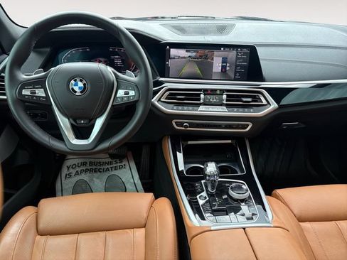 Used 2022 BMW X5 xDrive40i AWD/4WD image 10