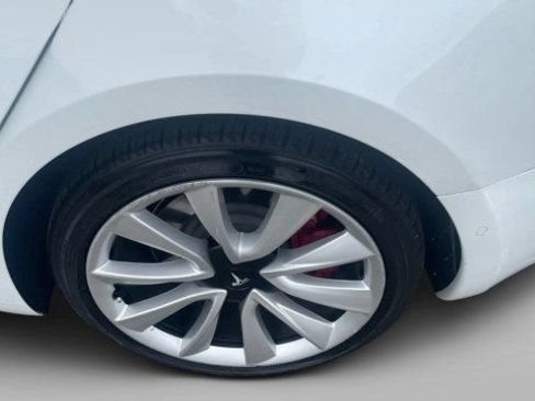 Used 2019 Tesla Model 3 Performance AWD/4WD image 4