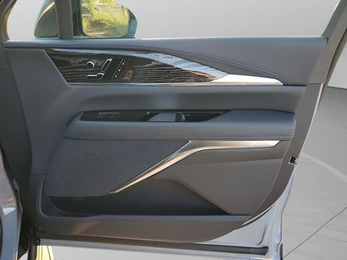 New 2026 Cadillac Escalade IQL Luxury image 13