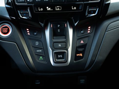 Certified 2024 Honda Odyssey Sport image 29