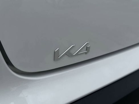 Used 2025 Kia K4 FWD image 11