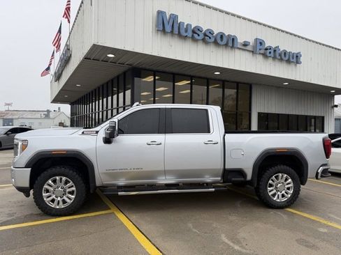 Used 2022 GMC Sierra 2500 Denali image 3