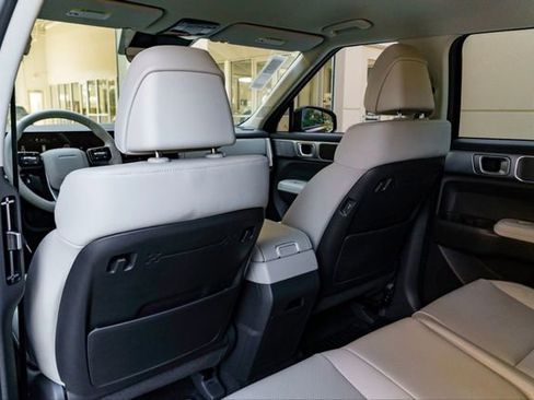 New 2025 Hyundai Santa Fe SEL FWD image 22