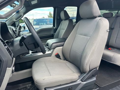 Used 2022 Ford F350 XLT w/ XLT Premium Package AWD/4WD image 9