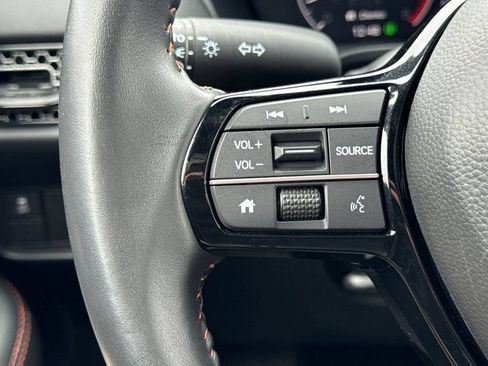 Certified 2025 Honda HR-V Sport image 28
