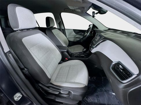Used 2022 Chevrolet Equinox LT w/ Driver Convenience Package FWD image 27