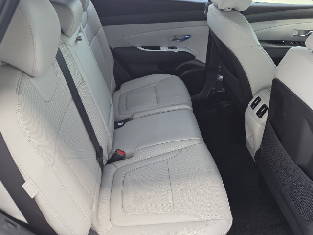 New 2026 Hyundai Tucson Limited FWD image 33