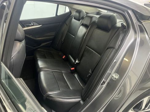 Used 2022 Nissan Maxima SV w/ Floor Mat Group image 20