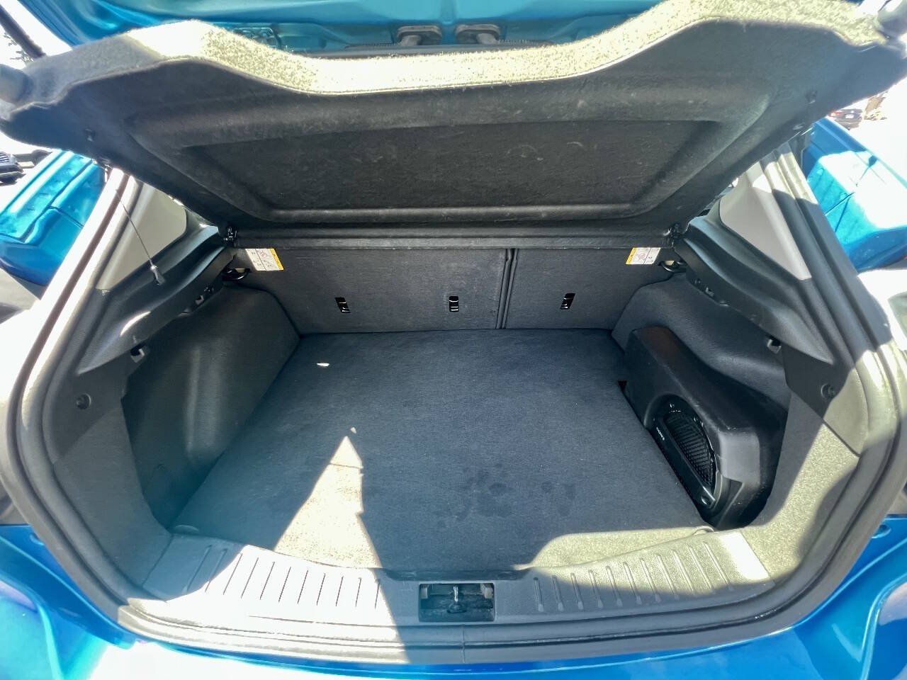 Used 2014 Ford Focus Titanium FWD image 11