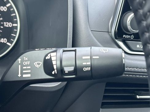 New 2026 Nissan Rogue SV AWD/4WD image 30