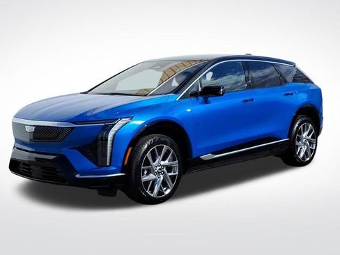 New 2026 Cadillac Optiq Luxury 1 image 1