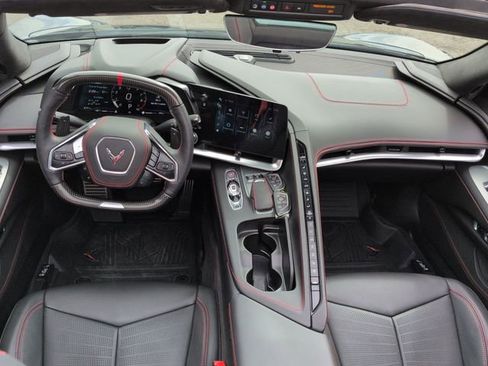 Used 2024 Chevrolet Corvette Z06 w/ Z07 Performance Package image 31