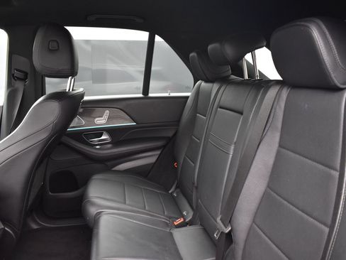 Used 2020 Mercedes-Benz GLE 350 4MATIC image 6
