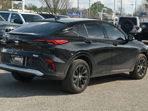 Used 2024 Buick Envista Sport Touring w/ Convenience I Package image 15