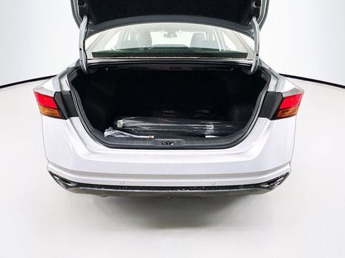 New 2026 Nissan Altima 2.5 SV FWD image 20