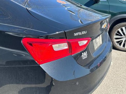 Used 2022 Chevrolet Malibu LS image 13