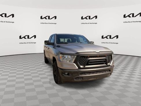 Used 2022 RAM 1500 Big Horn AWD/4WD image 3
