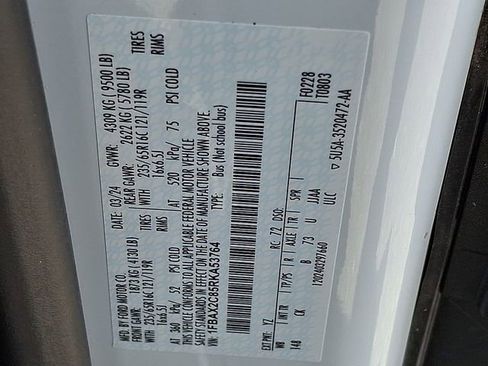 Used 2024 Ford Transit 350 XLT RWD image 22
