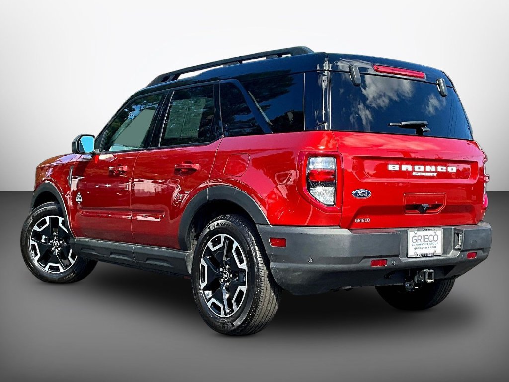 Used 2022 Ford Bronco Sport Outer Banks w/ Tech Package AWD/4WD image 5