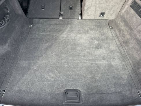 Used 2023 Audi RS Q8 4.0T image 16