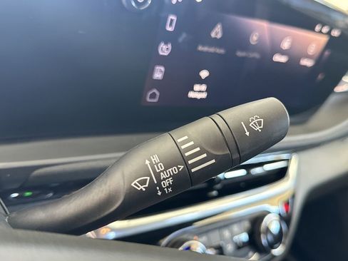 Certified 2024 Buick Envista Sport Touring w/ Convenience I Package image 24