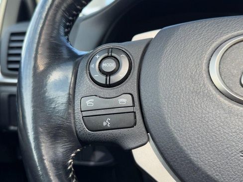 Used 2016 Lexus CT 200h w/ Navigation Package image 17