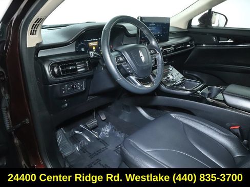 Certified 2022 Lincoln Nautilus AWD image 17