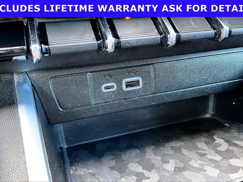 Used 2023 Chevrolet Colorado LT w/ LT Convenience Package AWD/4WD image 27