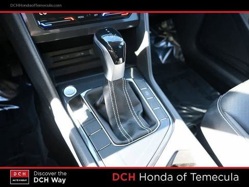 Used 2023 Volkswagen Tiguan SE image 11