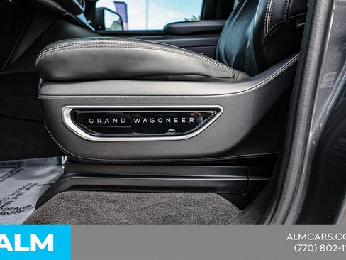 Used 2022 Jeep Grand Wagoneer Series II w/ Convenience Group III AWD/4WD image 19