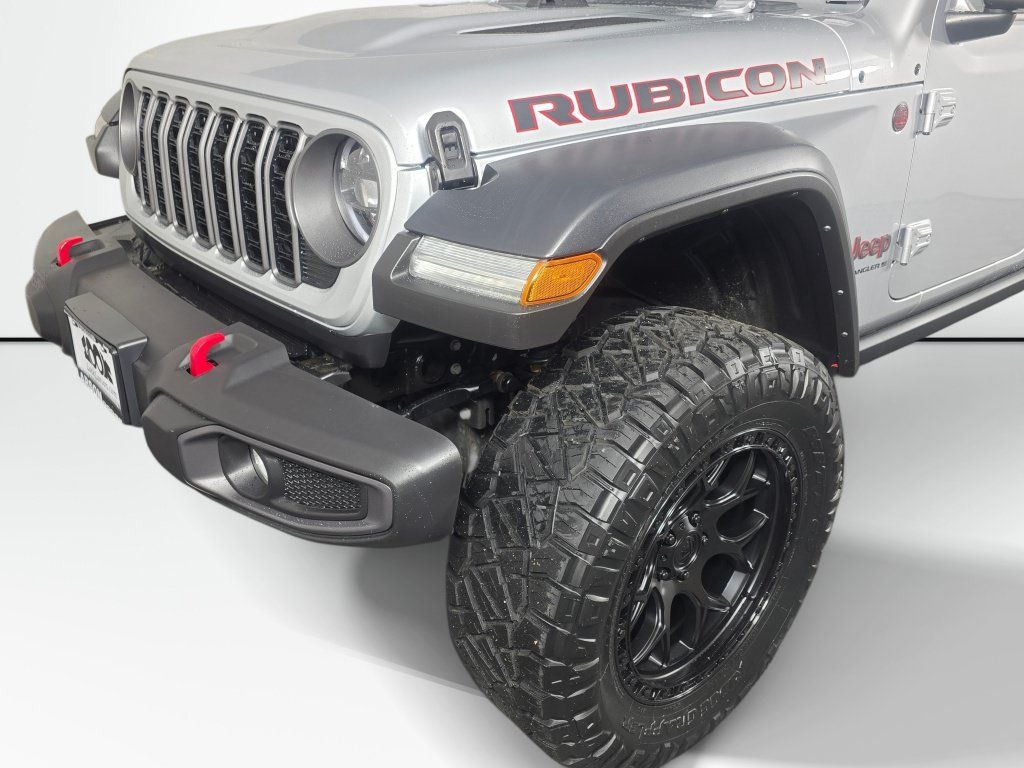 Used 2024 Jeep Wrangler Unlimited Rubicon AWD/4WD image 12