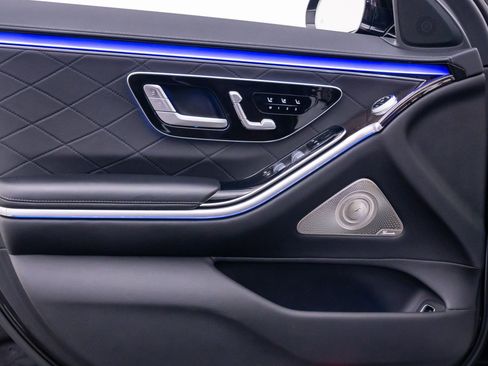 Used 2021 Mercedes-Benz S 580 4MATIC Sedan image 12
