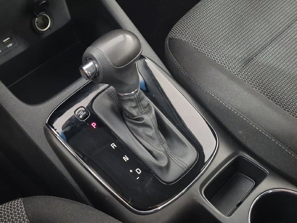 Used 2018 Kia Forte LX FWD image 25