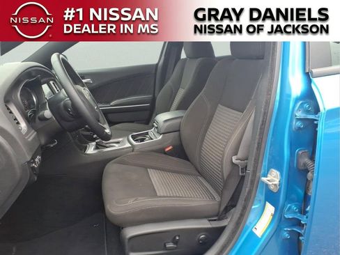 Used 2023 Dodge Charger SXT RWD image 23