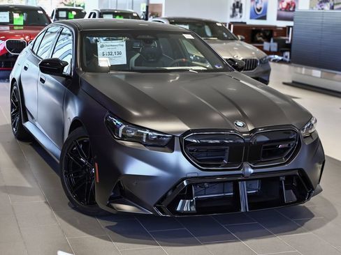 New 2027 BMW M5 w/ Executive Package AWD/4WD image 1