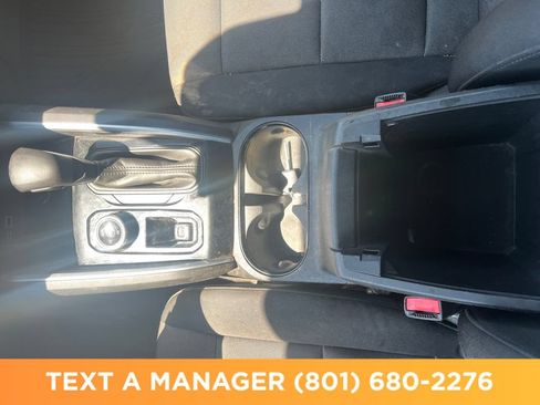 Used 2024 Chevrolet Colorado Trail Boss w/ Technology Package AWD/4WD image 24