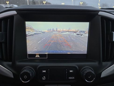 Used 2022 GMC Terrain SLT w/ Elevation Edition image 23