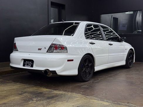 Used 2005 Mitsubishi Lancer Evolution RS image 9